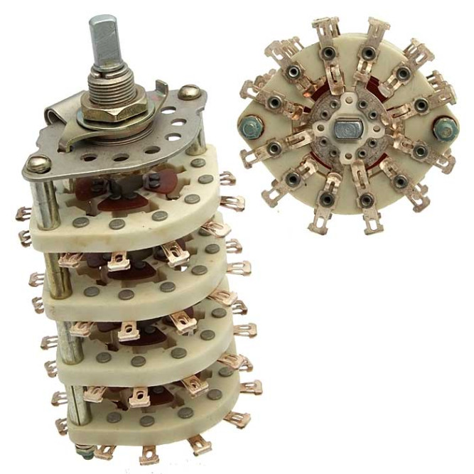 Галентный переключатель ПГК 2П 16Н-К13