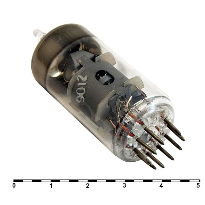 Радиолампа 6К13П