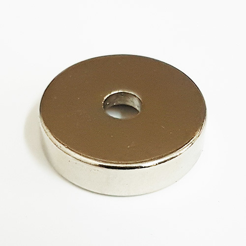 Неодимовый магнит кольцо 20х5 с зенковкой 4,5/10