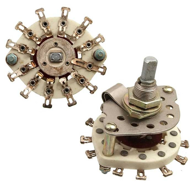 Галентный переключатель ПГК 9П 1Н-К