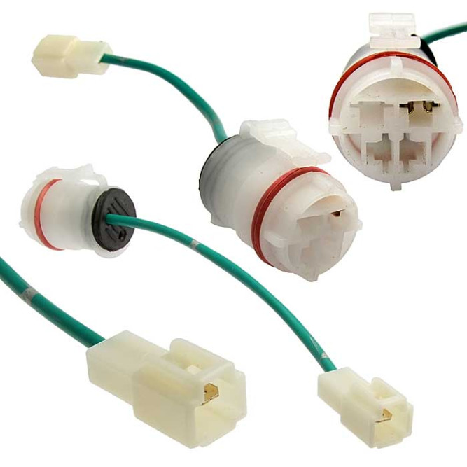 Разъем 70419-6.3-21 to 7011-6.3-11 10cm