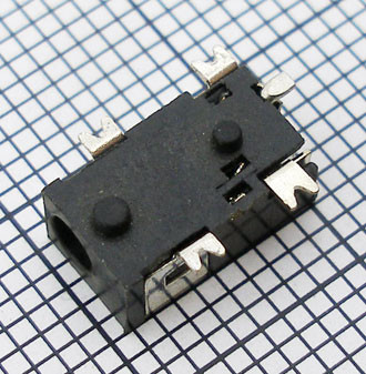 Гнездо DC-041 2.0-0.7 mm