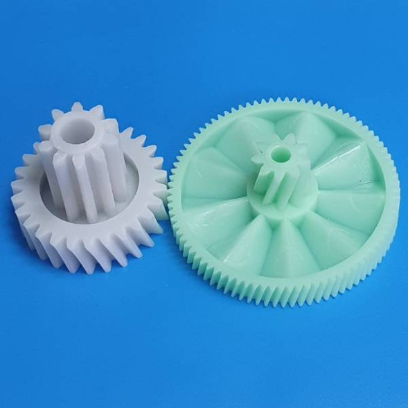 Комплект шестеренок для мясорубки Kenwood, 84/20 мм, 56/28 мм