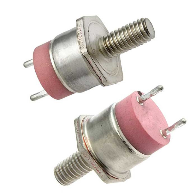 Транзистор КТ926Б