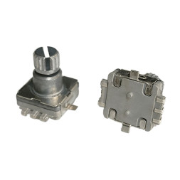 Энкодер EC11 SMD с кнопкой, 20 импульсов, вал 6мм, высота 10мм